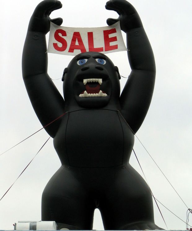 Giant gorilla illustrating guerrilla marketing